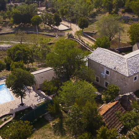 Villa Ognjistar In The Hinterland Of Makarska Riviera Zmijavci Kültér fotó