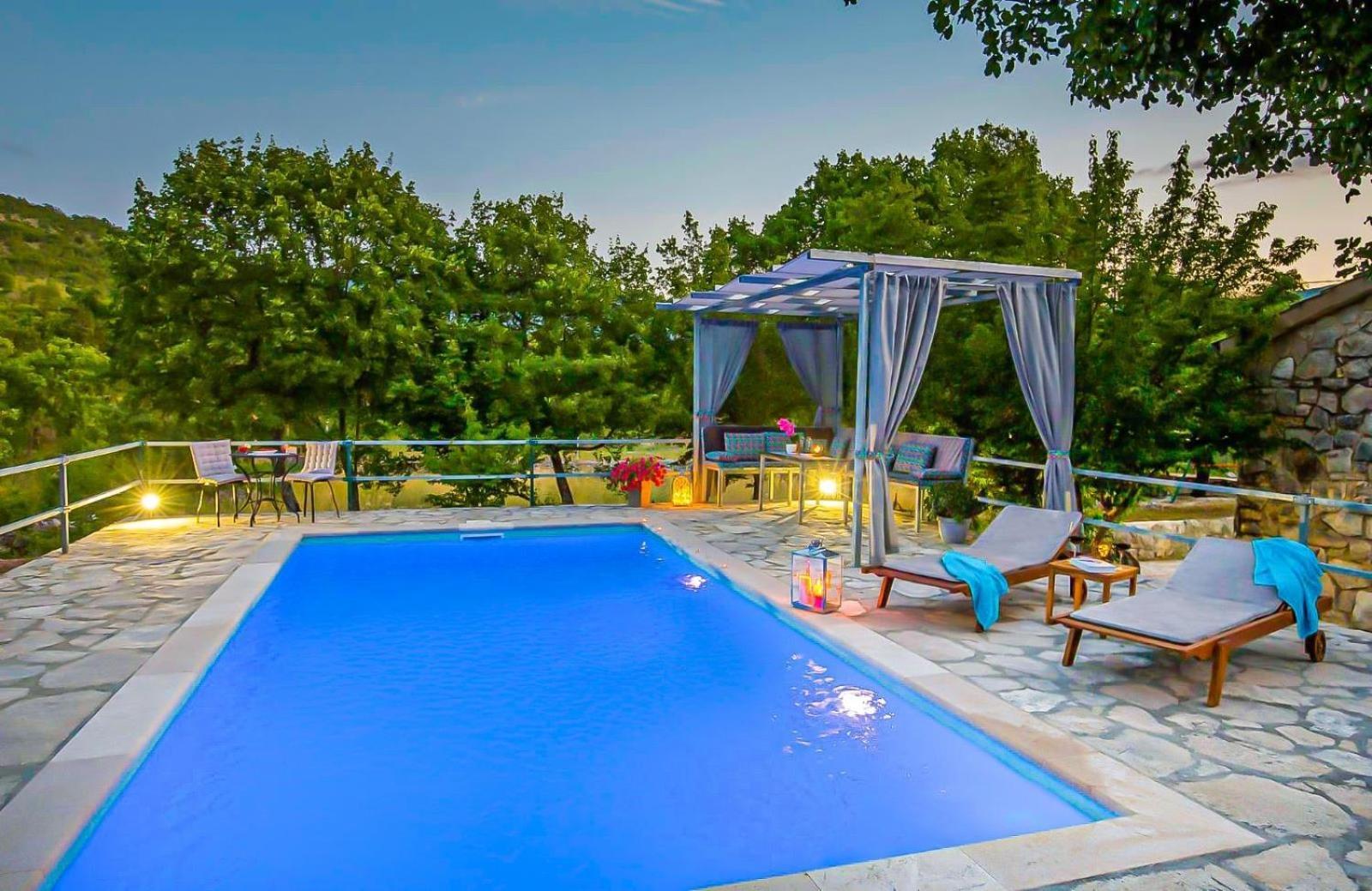 Villa Ognjistar In The Hinterland Of Makarska Riviera Zmijavci Kültér fotó